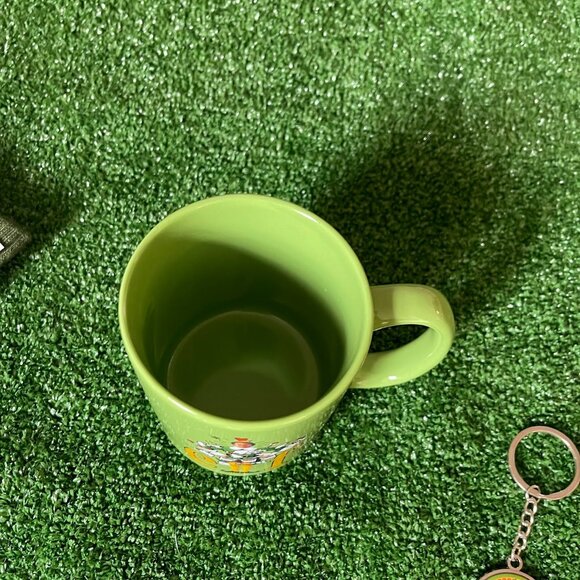 Buddy The Elf Holidays 3 Piece Gift Set 12 oz. Mug, Crew Socks, and Keychain NEW - Picture 5 of 14